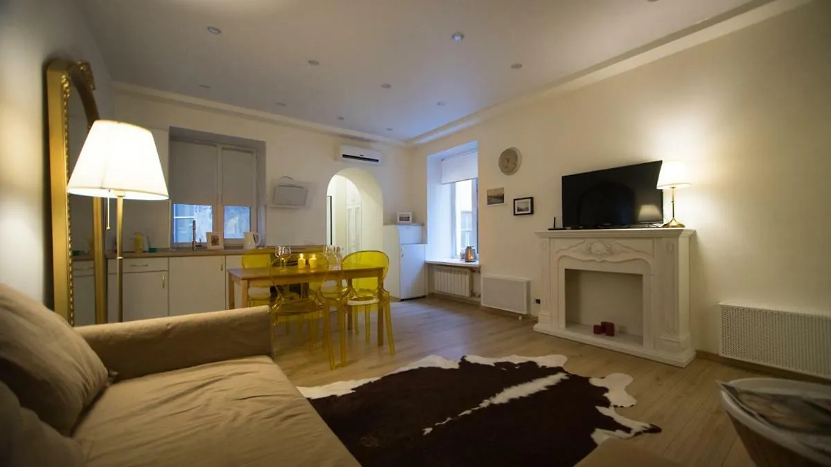 Beautiful Central Spb Apartment San Petersburgo